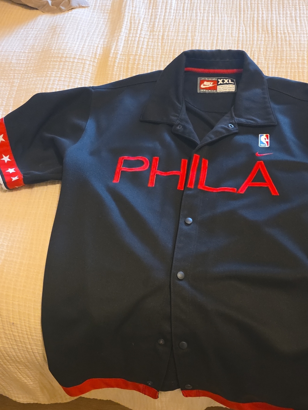 Nike PHILA Philadelphia 76ers Embroidered Short-Slve Button-Up Shirt - Black/Red